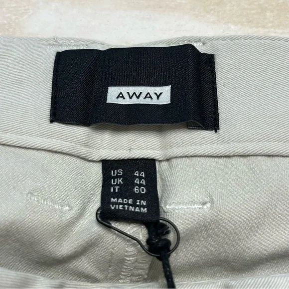 AWAY The Staple Pant - Picture 7 of 11